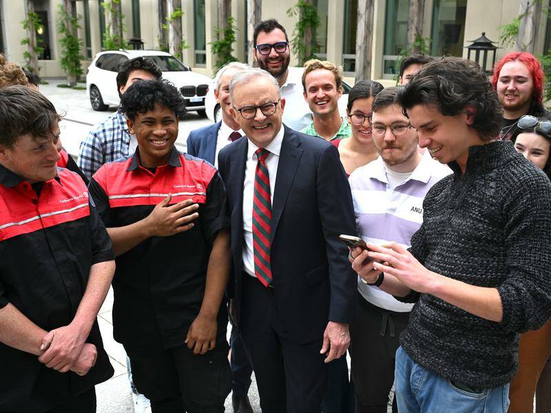 Experts say planned cuts to HECS debts will have minimal impact on most people's lives. Photo: Lukas Coch/AAP PHOTOS Experts say planned cuts to HECS debts will have minimal impact on most people's lives. Photo: Lukas Coch/AAP PHOTOS